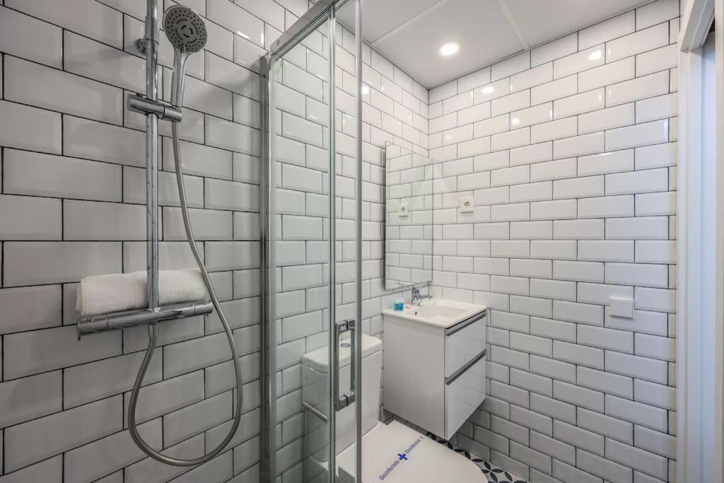 Urban Tranquility In - Ideal For Couples Madrid
