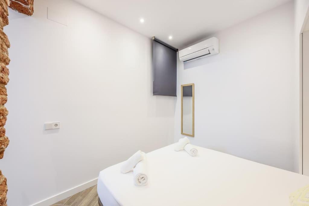 Urban Tranquility In - Ideal For Couples Madrid