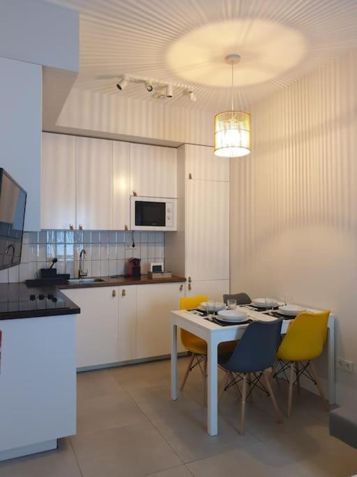 Apartamento Con Al Metropolitano *