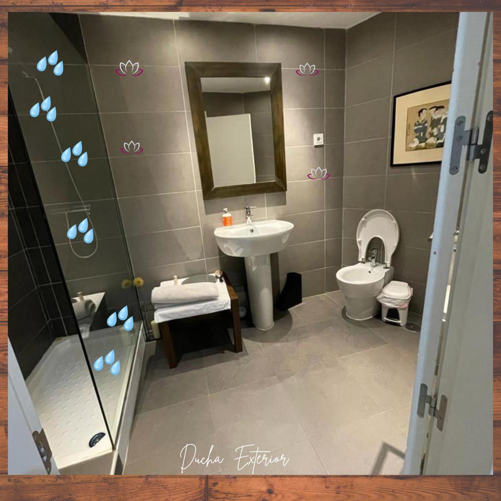 Space In The With Poll Near Golf In Privat bolig *
