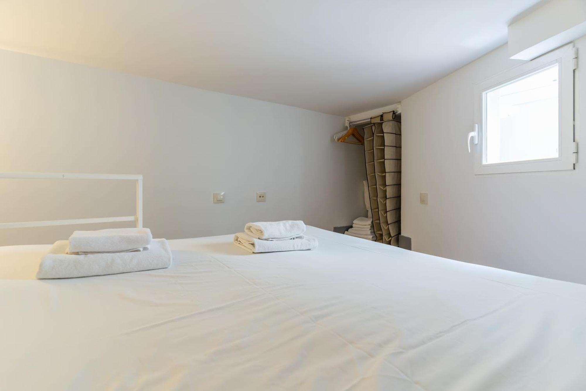 2 Bedrooms 1,5bathrooms Furnished - Sol - Bright & Functional - Mintystay * Madri