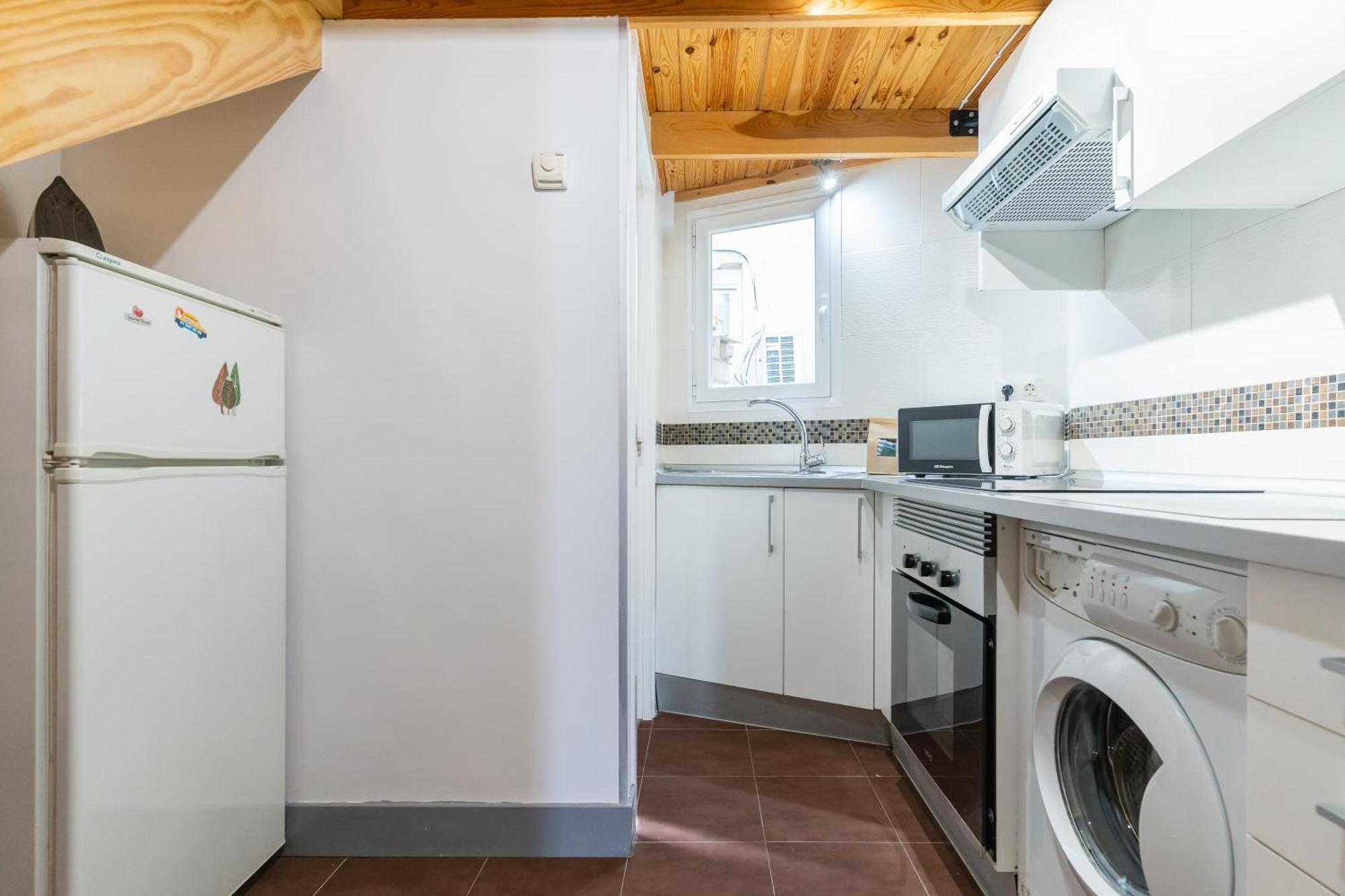 Apartamento 2 Bedrooms 1,5bathrooms Furnished - Sol - Bright & Functional - Mintystay Madri