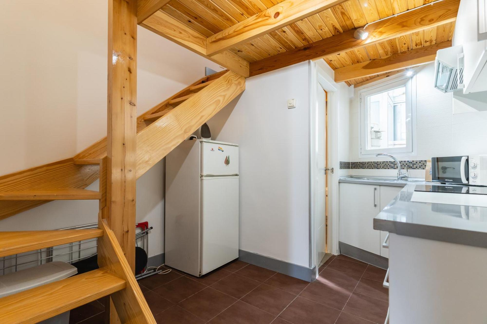 2 Bedrooms 1,5bathrooms Furnished - Sol - Bright & Functional - Mintystay *