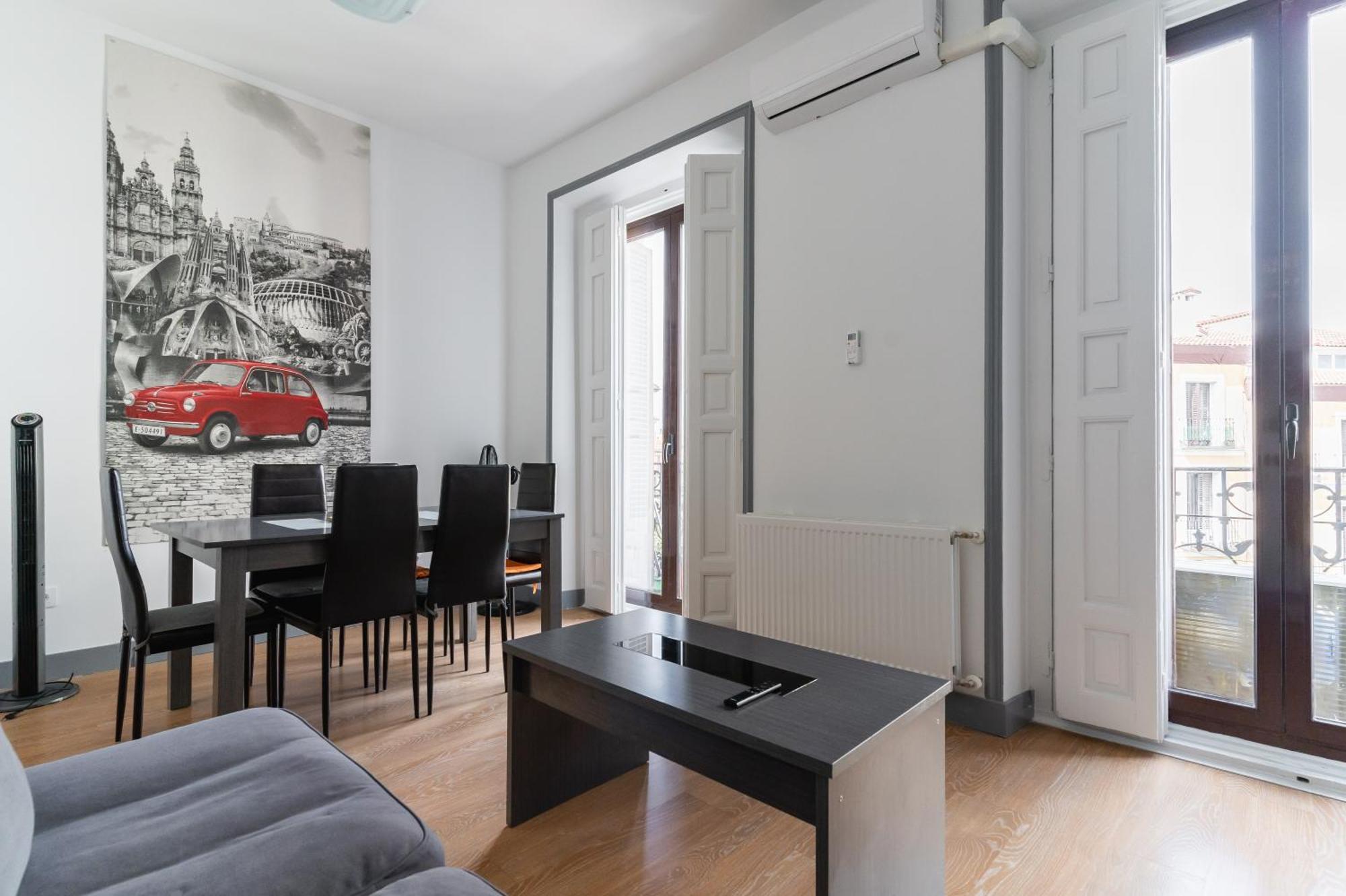 2 Bedrooms 1,5bathrooms Furnished - Sol - Bright & Functional - Mintystay Madri