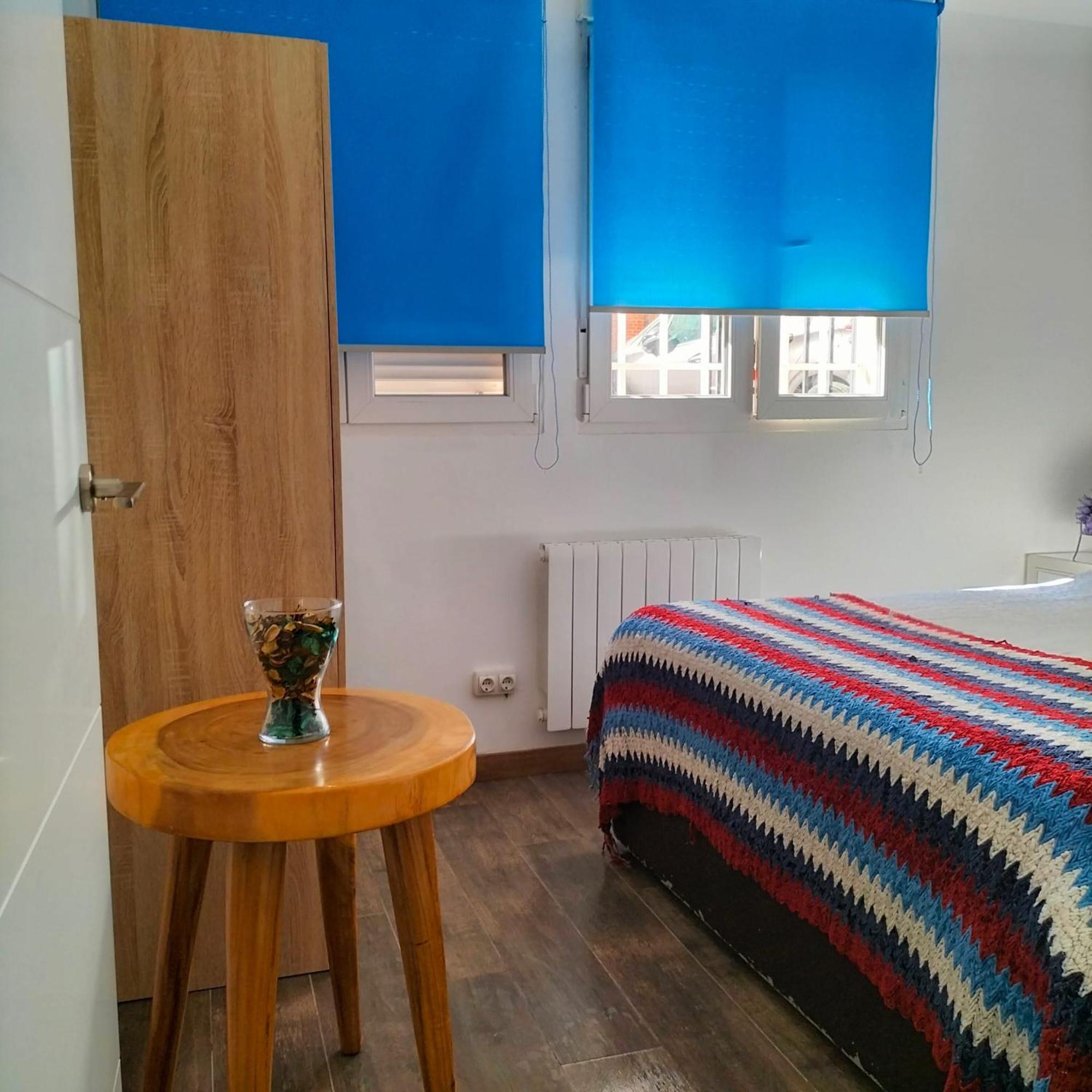 Quarto em Acomodações Particulares Gran A 5 Paradas De Metro Del Centro *