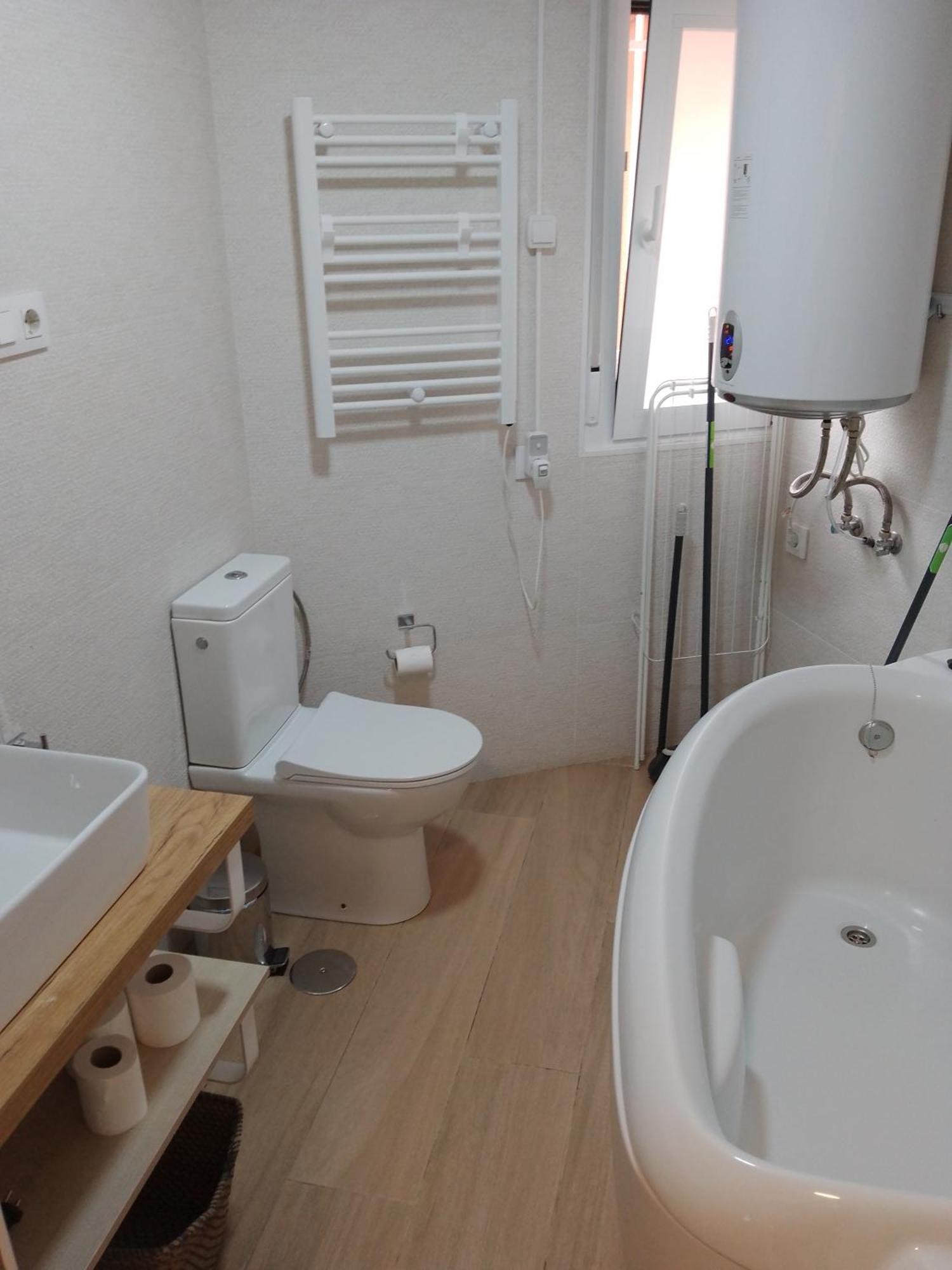 Piso Moderno En Hortaleza Apartment