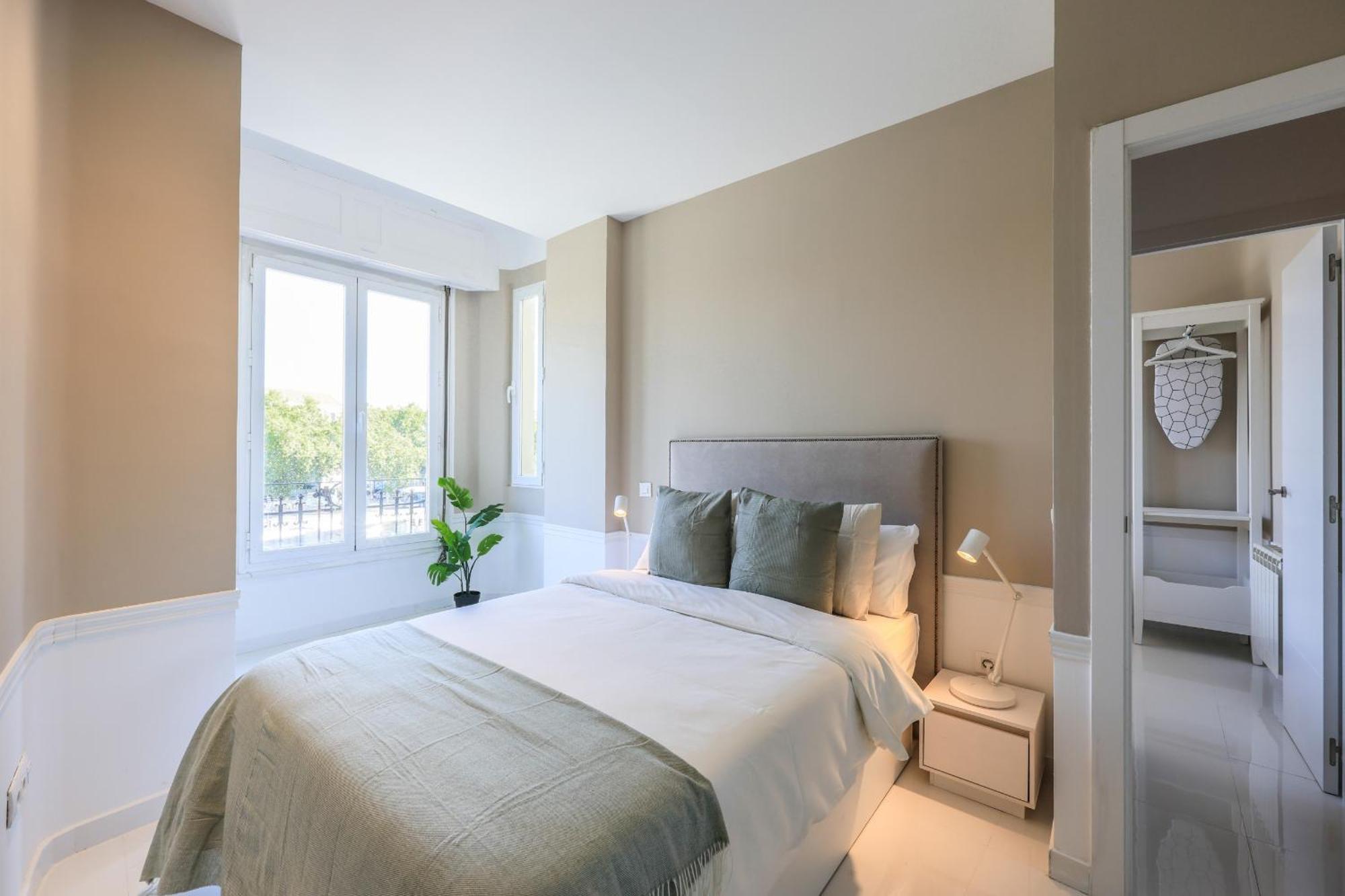 Apartamento Ap Embajadores Xx Madrid