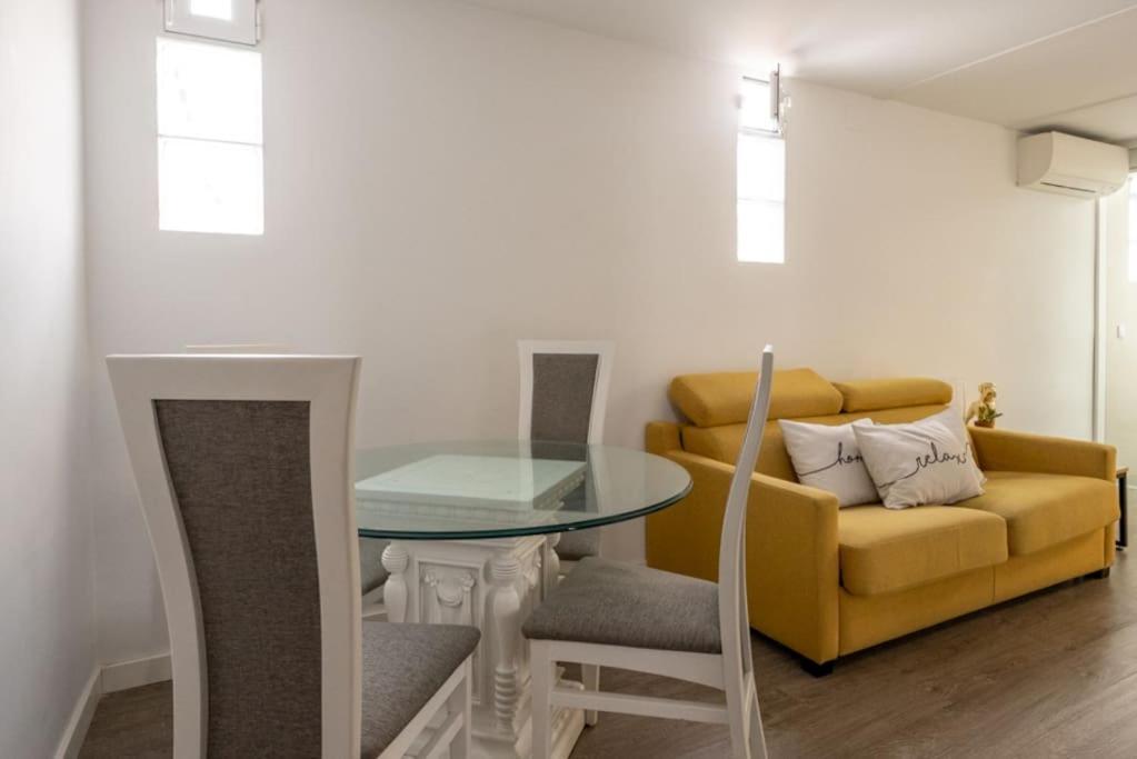 Luminoso Duplex Junto A Gran Via Apartment