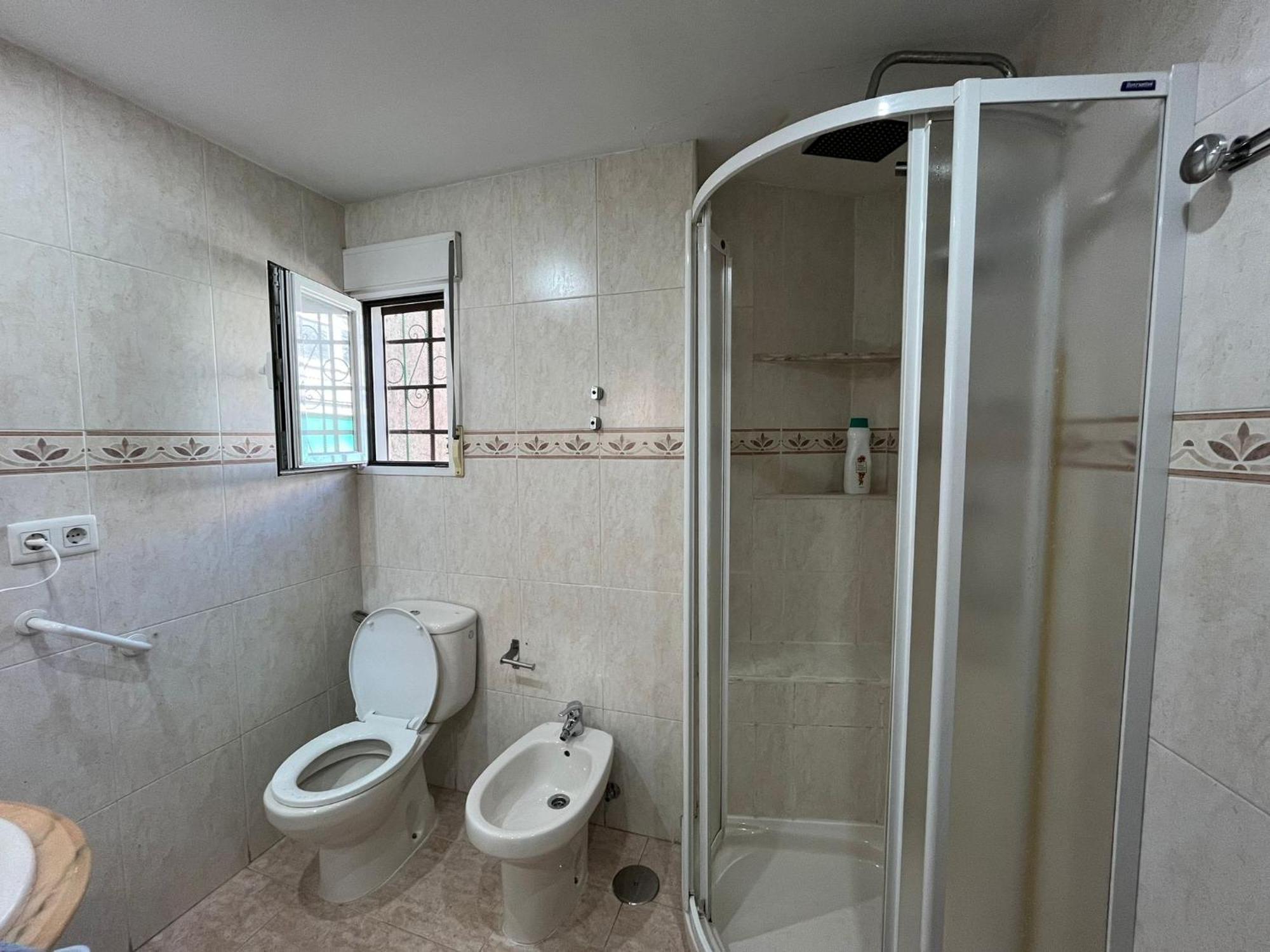 Hello Guest house 3*