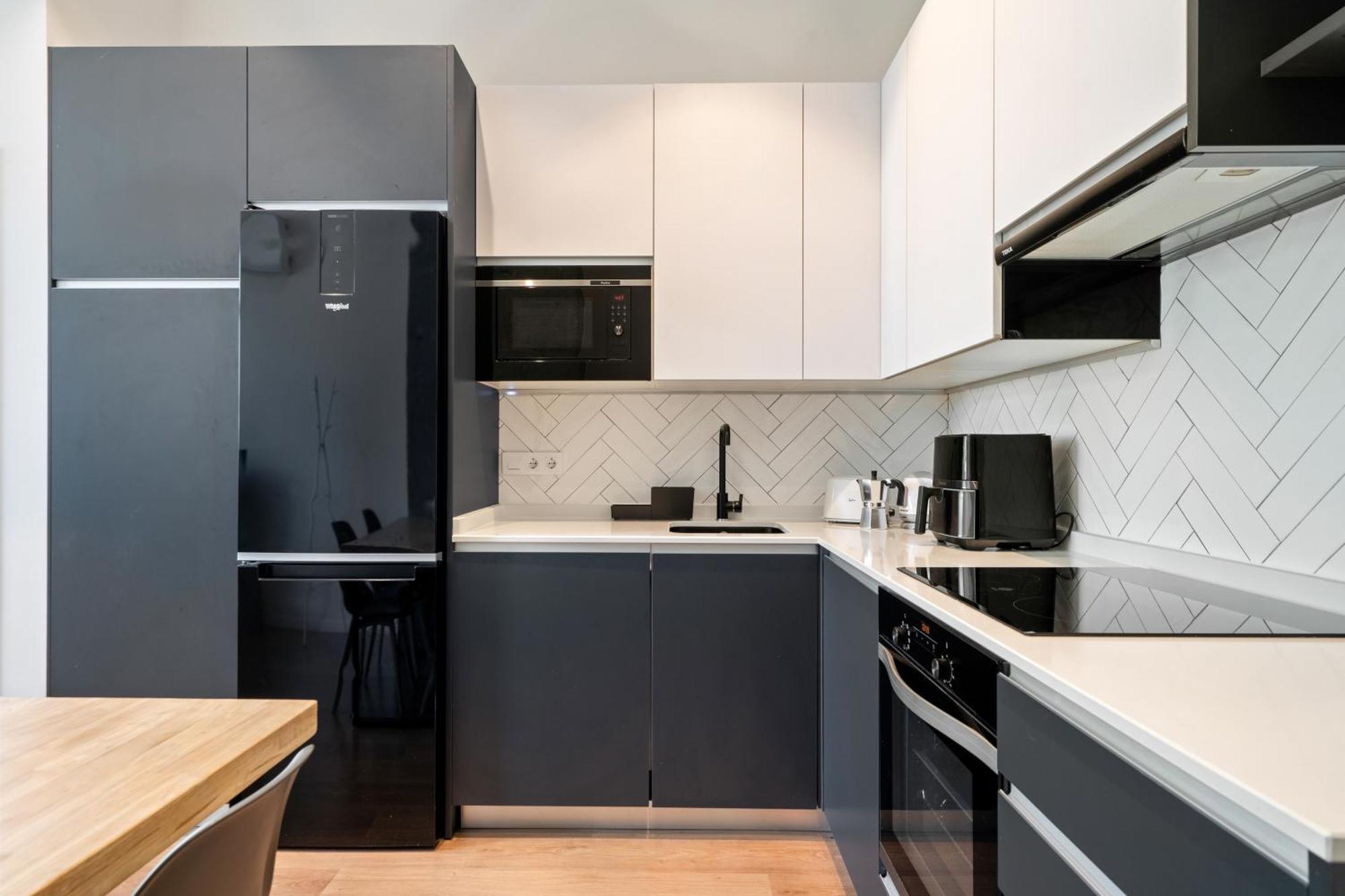 Unico Chamartin Apartment *