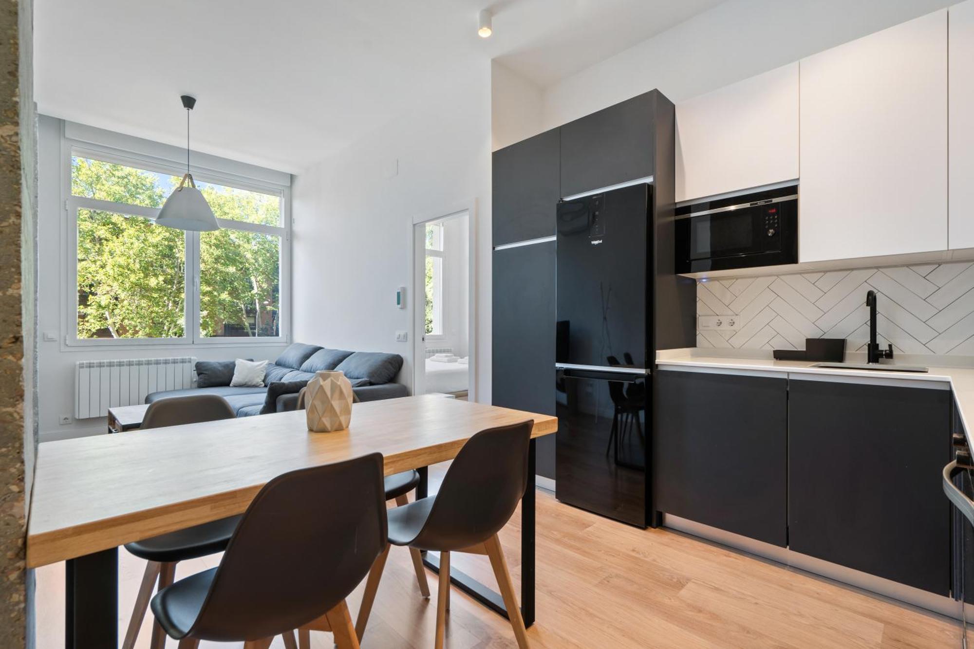 Unico Chamartin Apartment