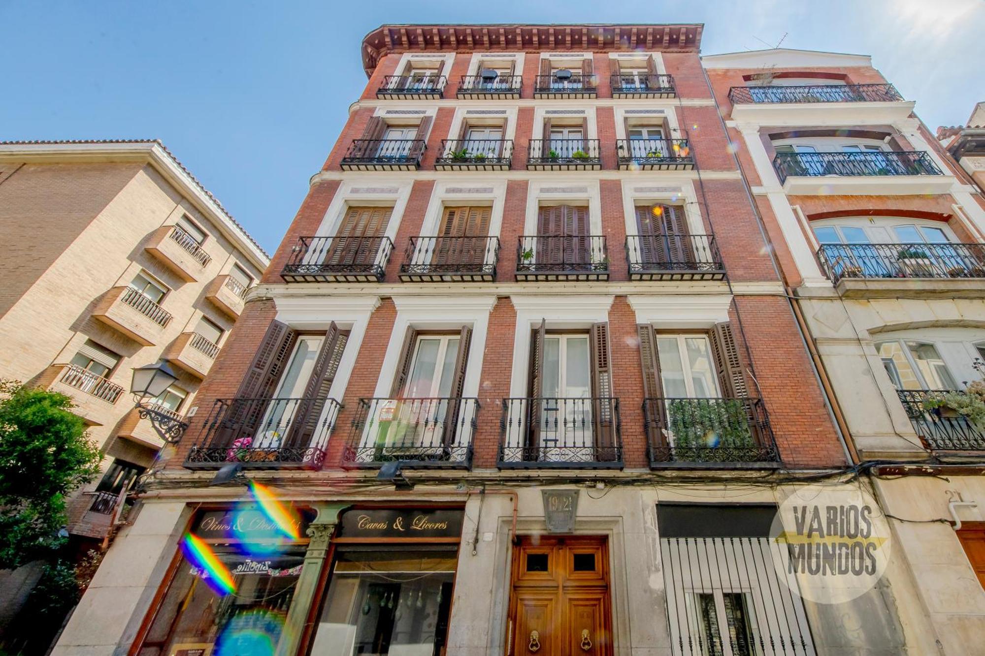 Apartment New Bajo Duplex En La Latina-centro De E2