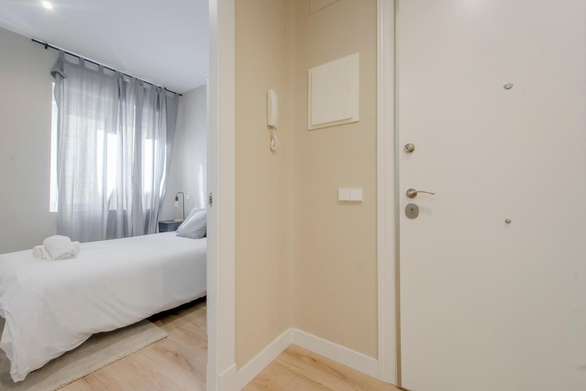 Downtown 7pax La Latina,centro De Apartment