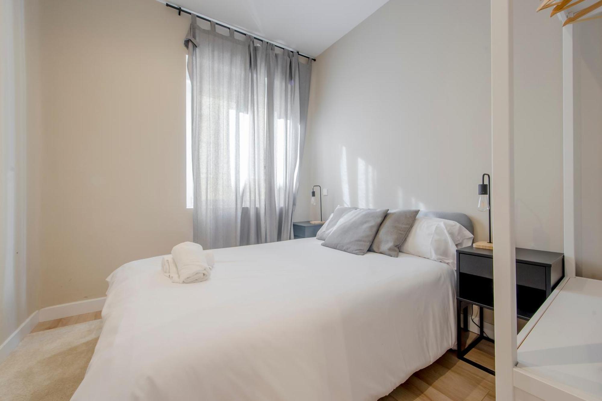 Apartment Downtown 7pax La Latina,centro De Madrid