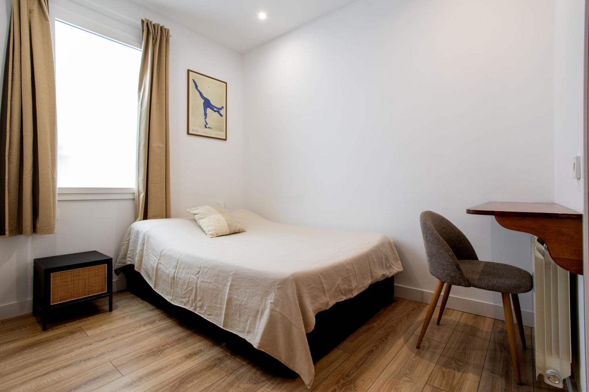 Apartment Charming Two-bedroom Madrid