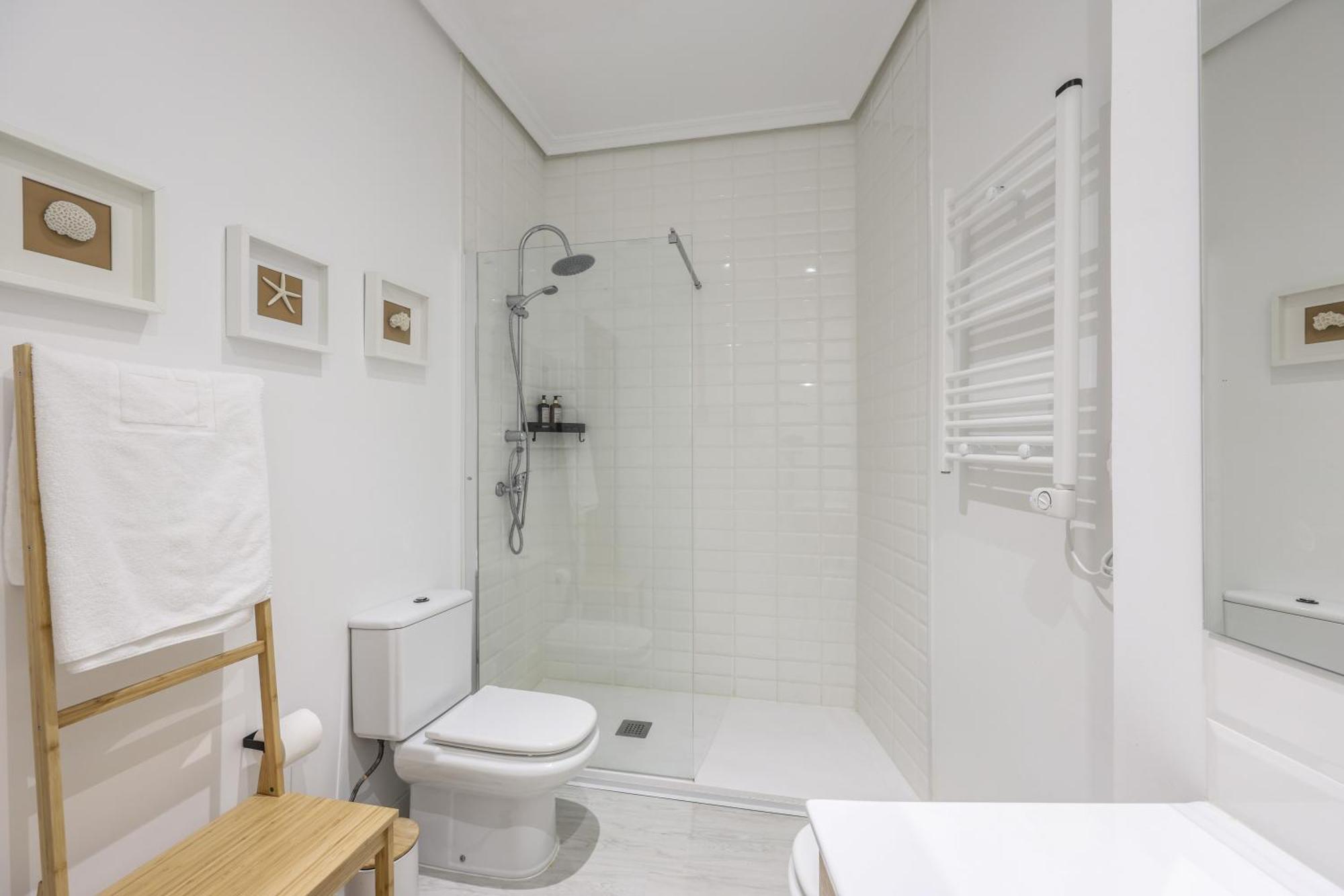 Gran Via Apartment *