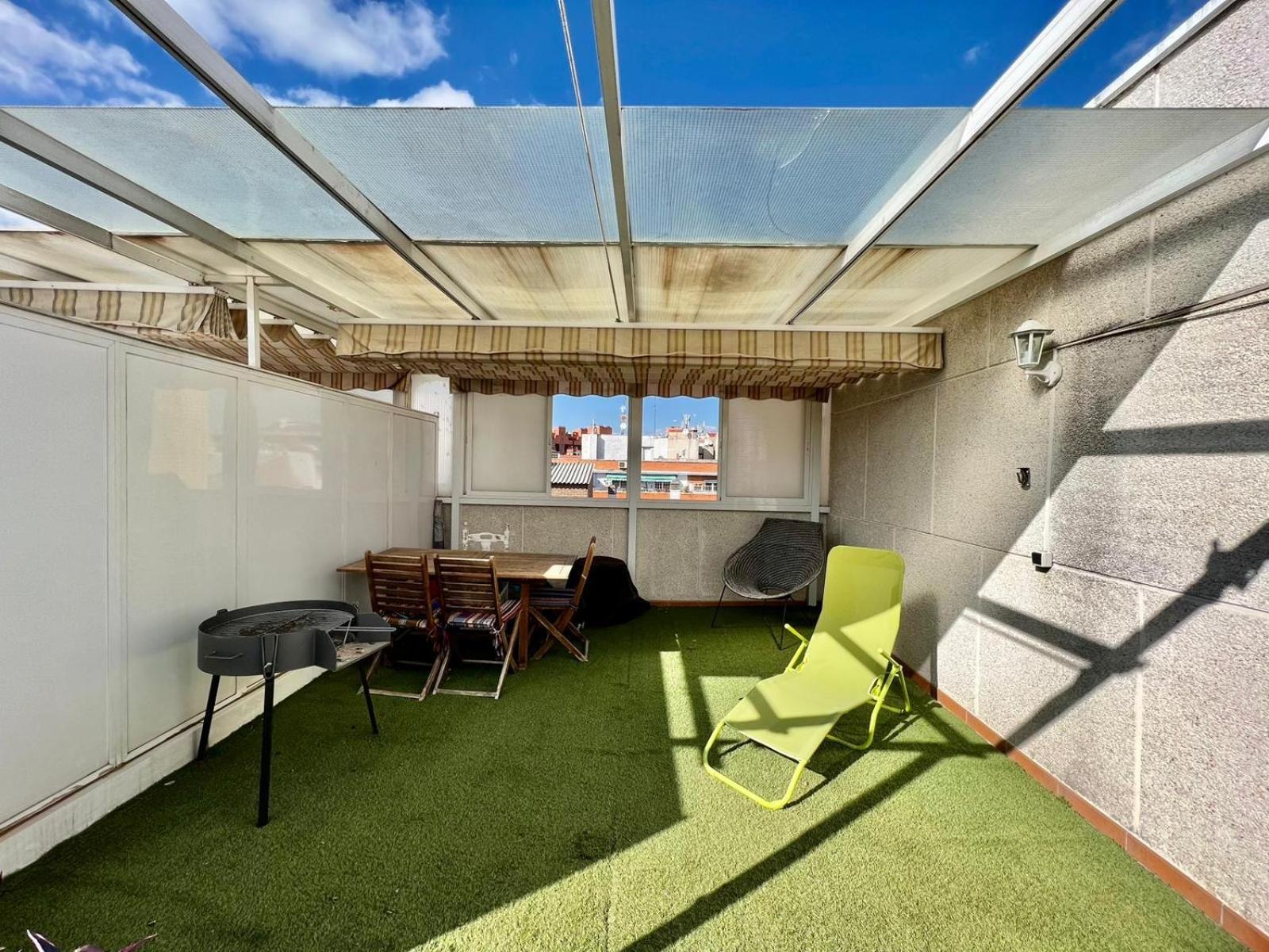 Terraza Centrica, Dos Madri