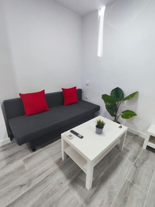 Santurce Centro Wizink Feria Bernabeu Aeropuerto Apartment Madrid