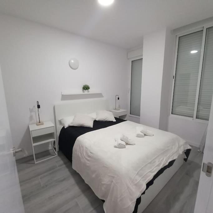 Santurce Centro Wizink Feria Bernabeu Aeropuerto * Madrid