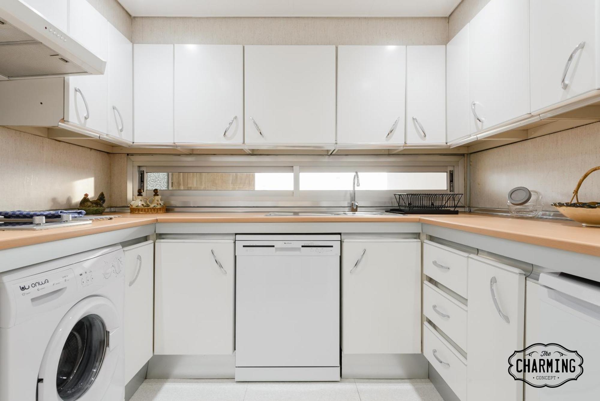 Charming Eurobuilding 2 Terrace Exclusive - Plaza De Parking Apartment *