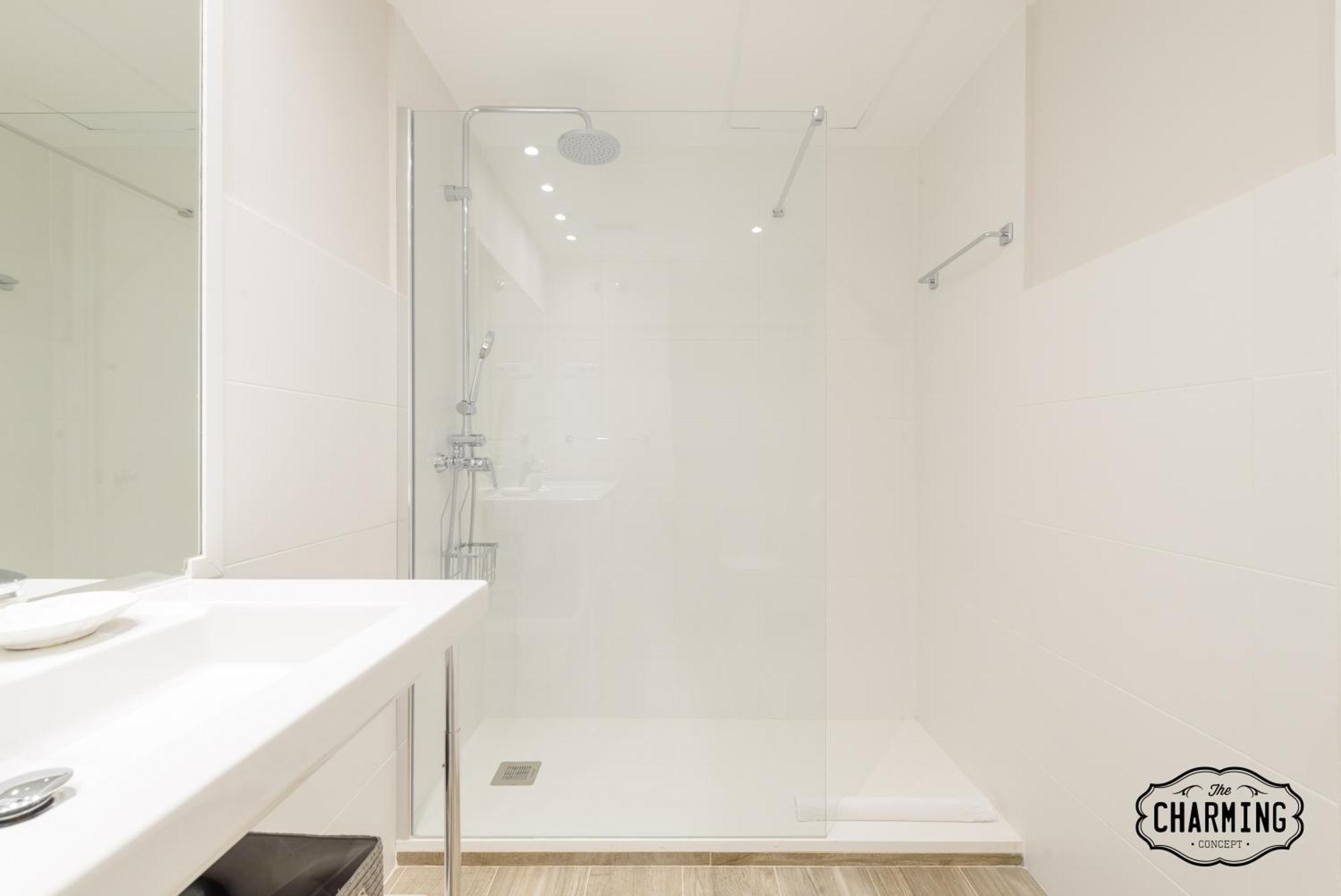 Apartment Charming Eurobuilding 2 Terrace Exclusive - Plaza De Parking Madrid