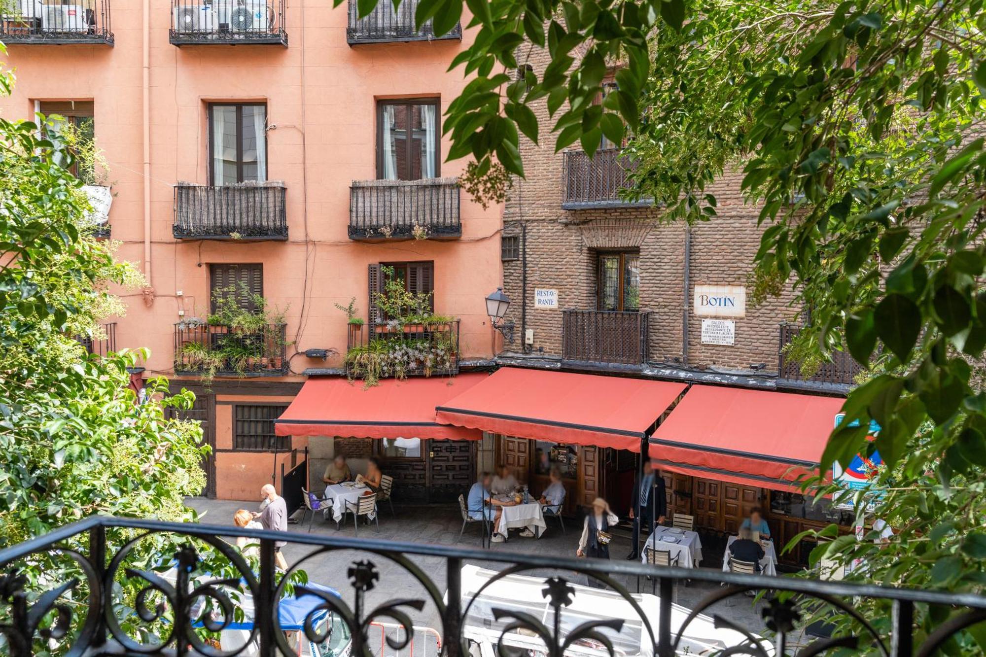 Modern And Bright-1bedroom 2bathrooms-la Latina Apartamento Madrid