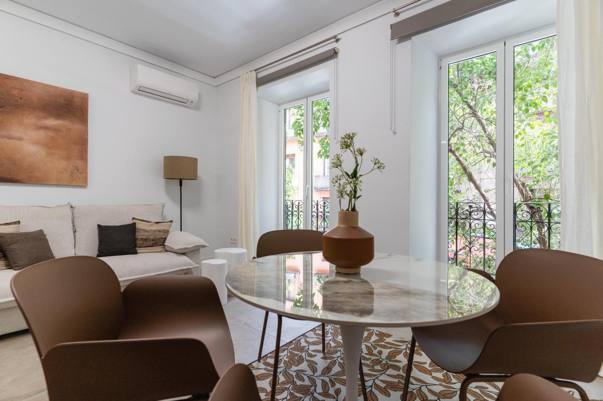 Modern And Bright-1bedroom 2bathrooms-la Latina * Madrid