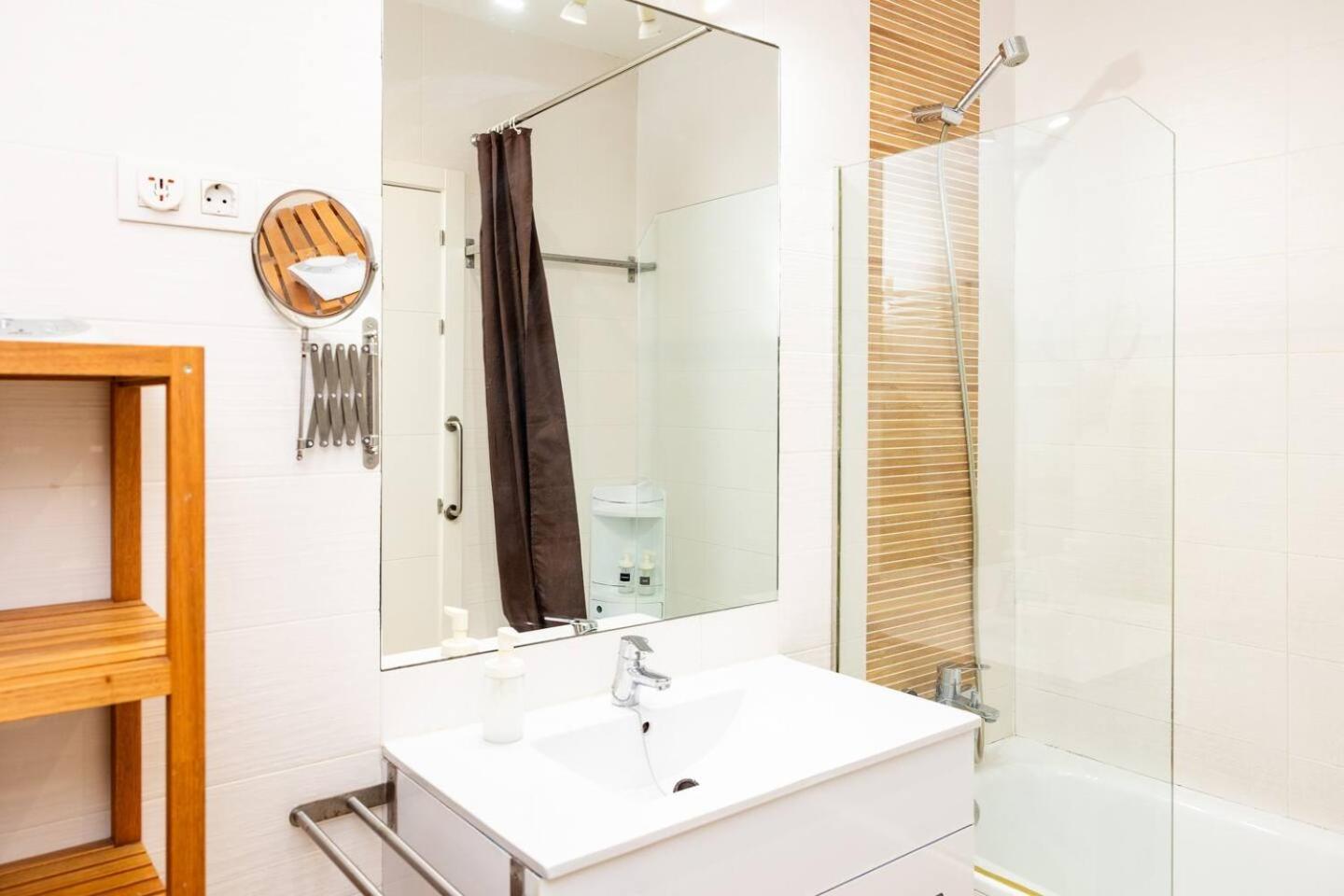Modern And Spacious-2bedrooms 1bathroom-malasana Lejlighed *