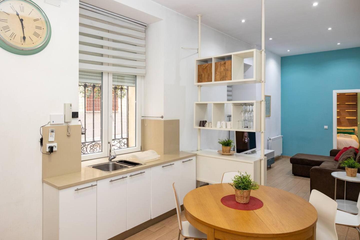 Modern And Spacious-2bedrooms 1bathroom-malasana * Madrid