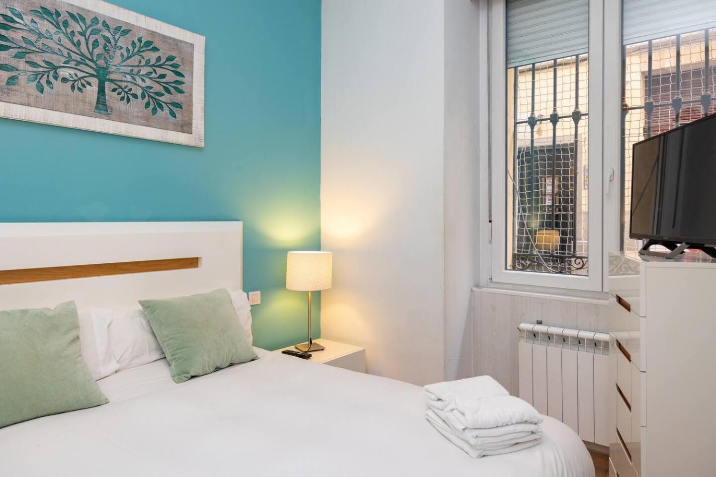 Modern And Spacious-2bedrooms 1bathroom-malasana