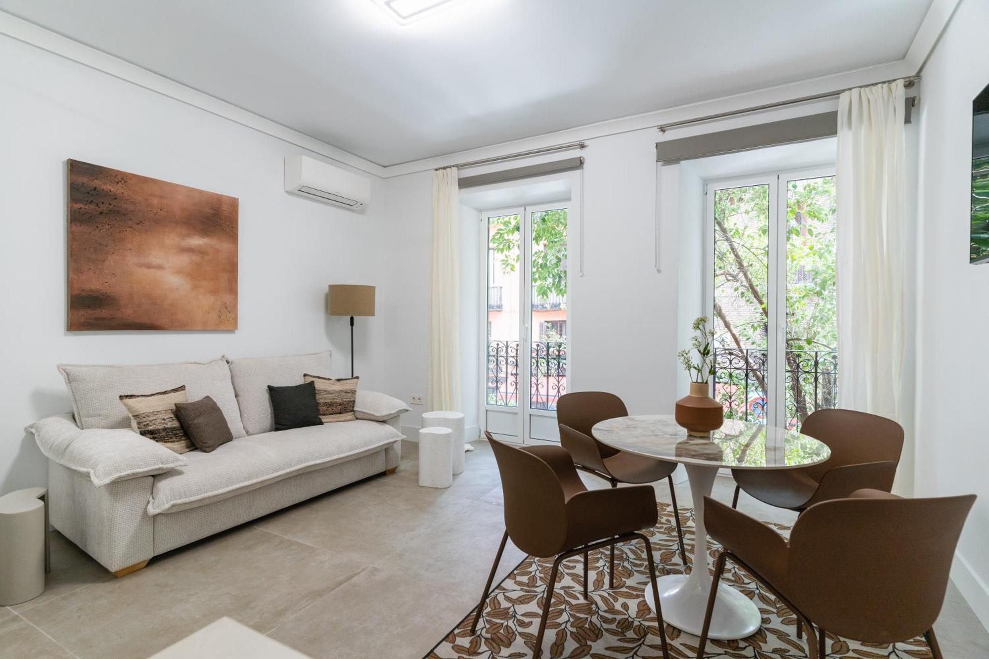 Modern And Bright-1bedroom 2bathrooms-la Latina Apartamento Madrid