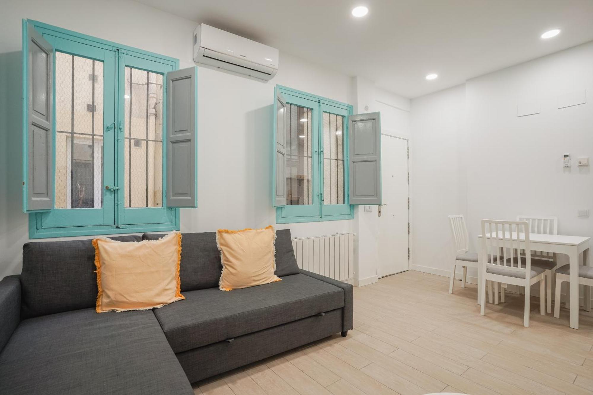 Modern Cozy -2bedrooms 1bathroom-delicias Apartment *
