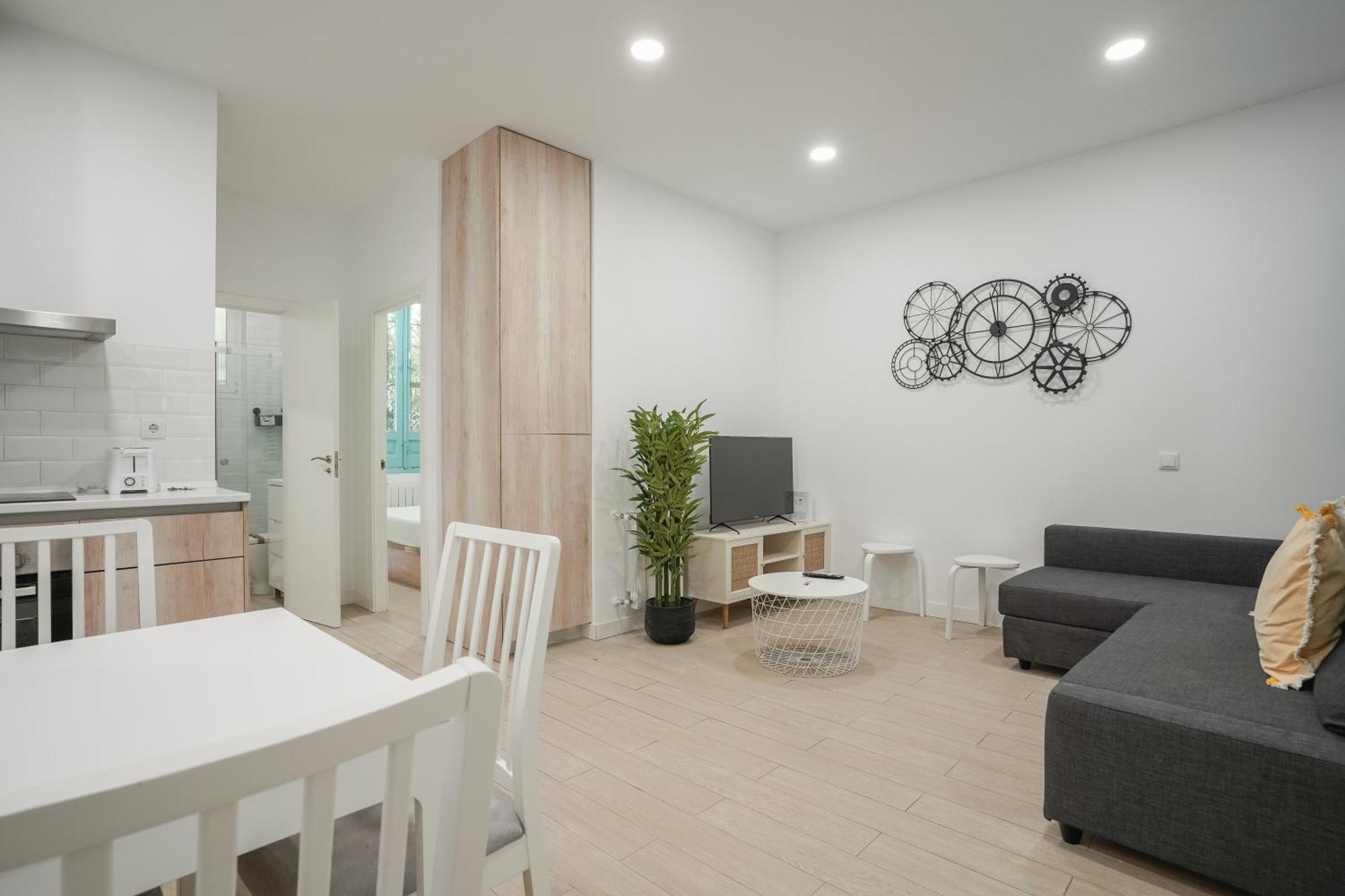 Apartment Modern Cozy -2bedrooms 1bathroom-delicias Madrid