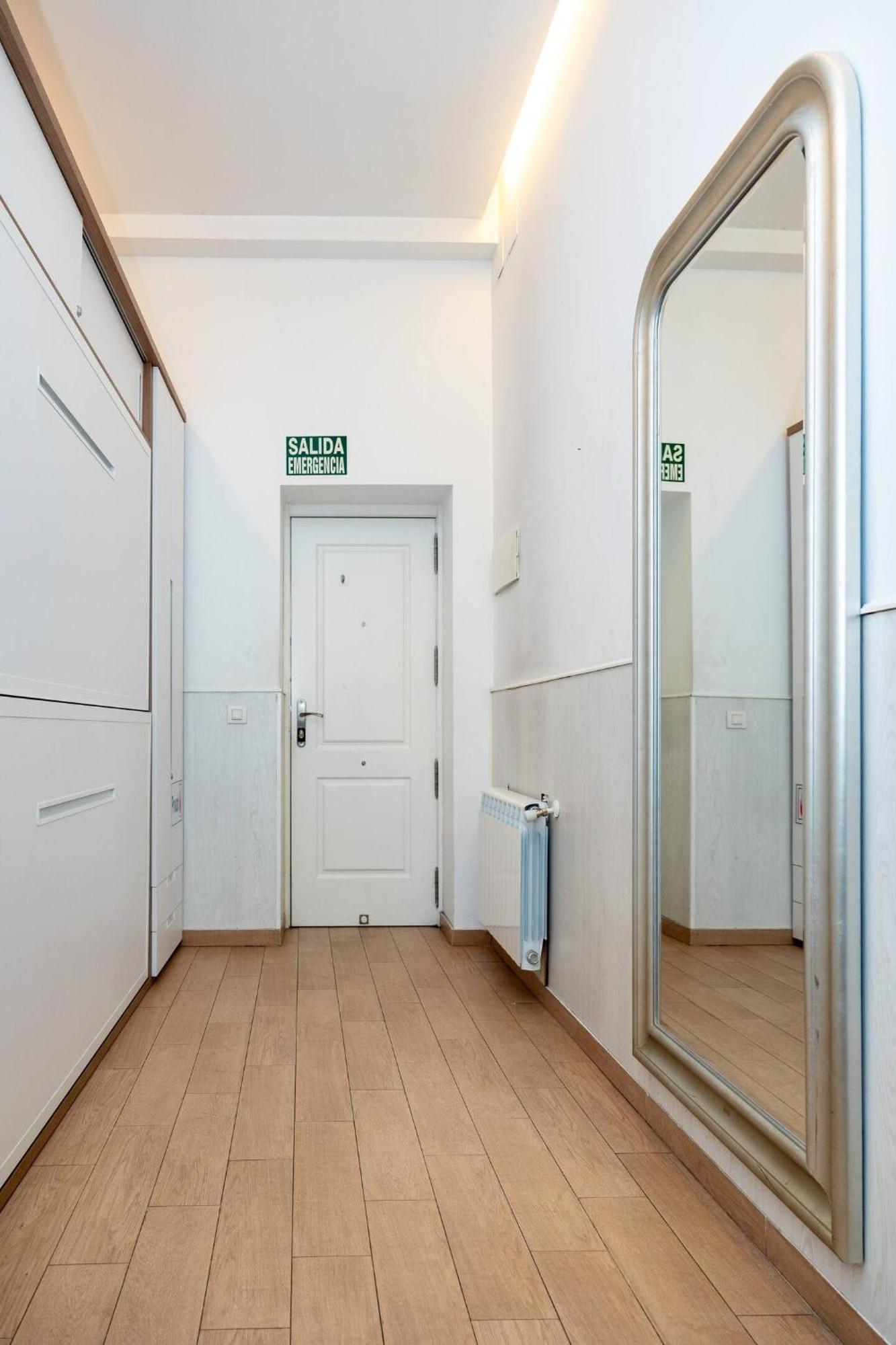 Modern And Spacious-2bedrooms 1bathroom-malasana * Madrid