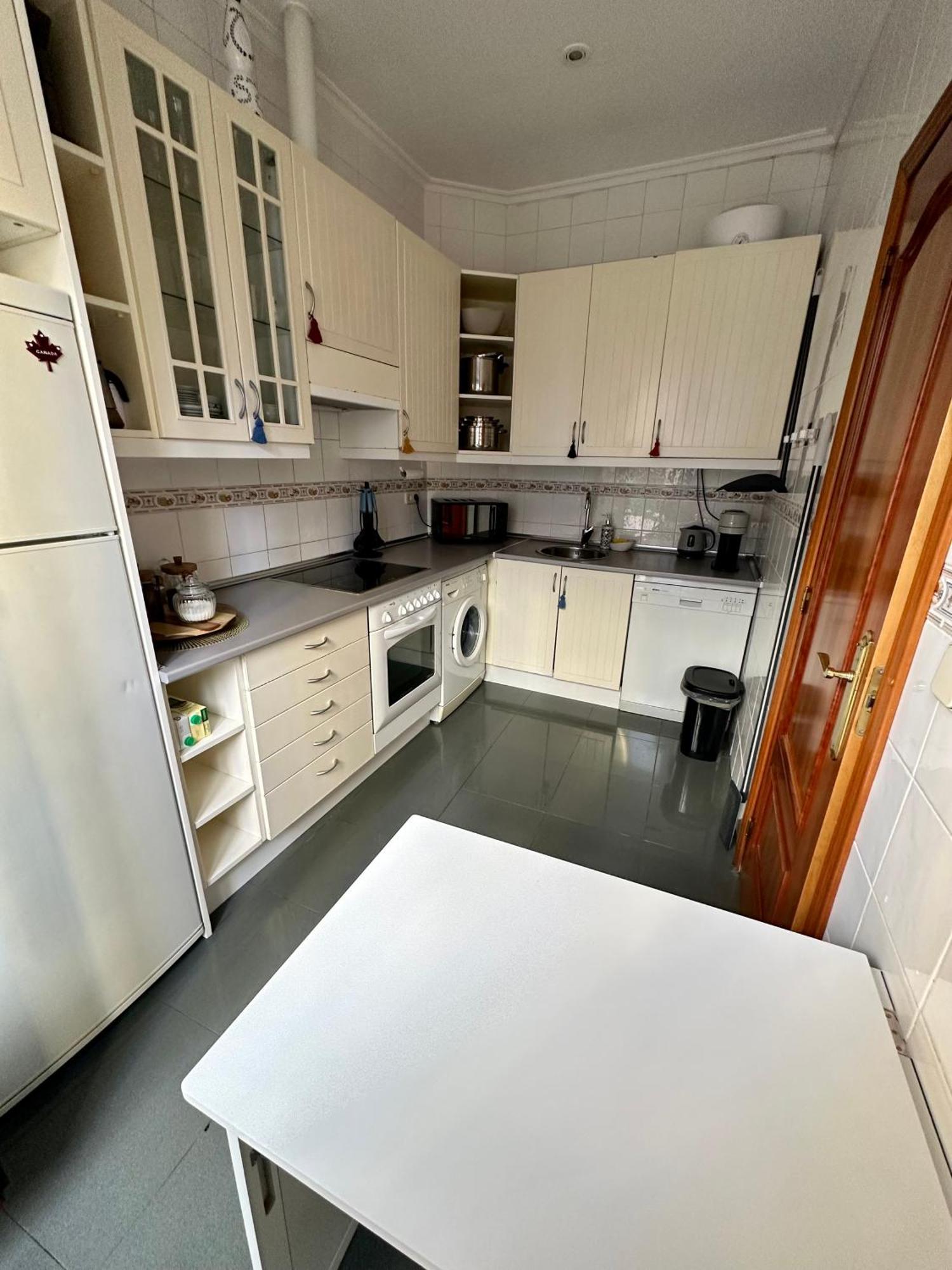 Privada Con Balcones, Centro Madrid, Malasana Homestay *