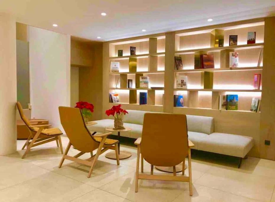 Apartment New Puerta De Alcalaretiro Parkgran Via Madrid