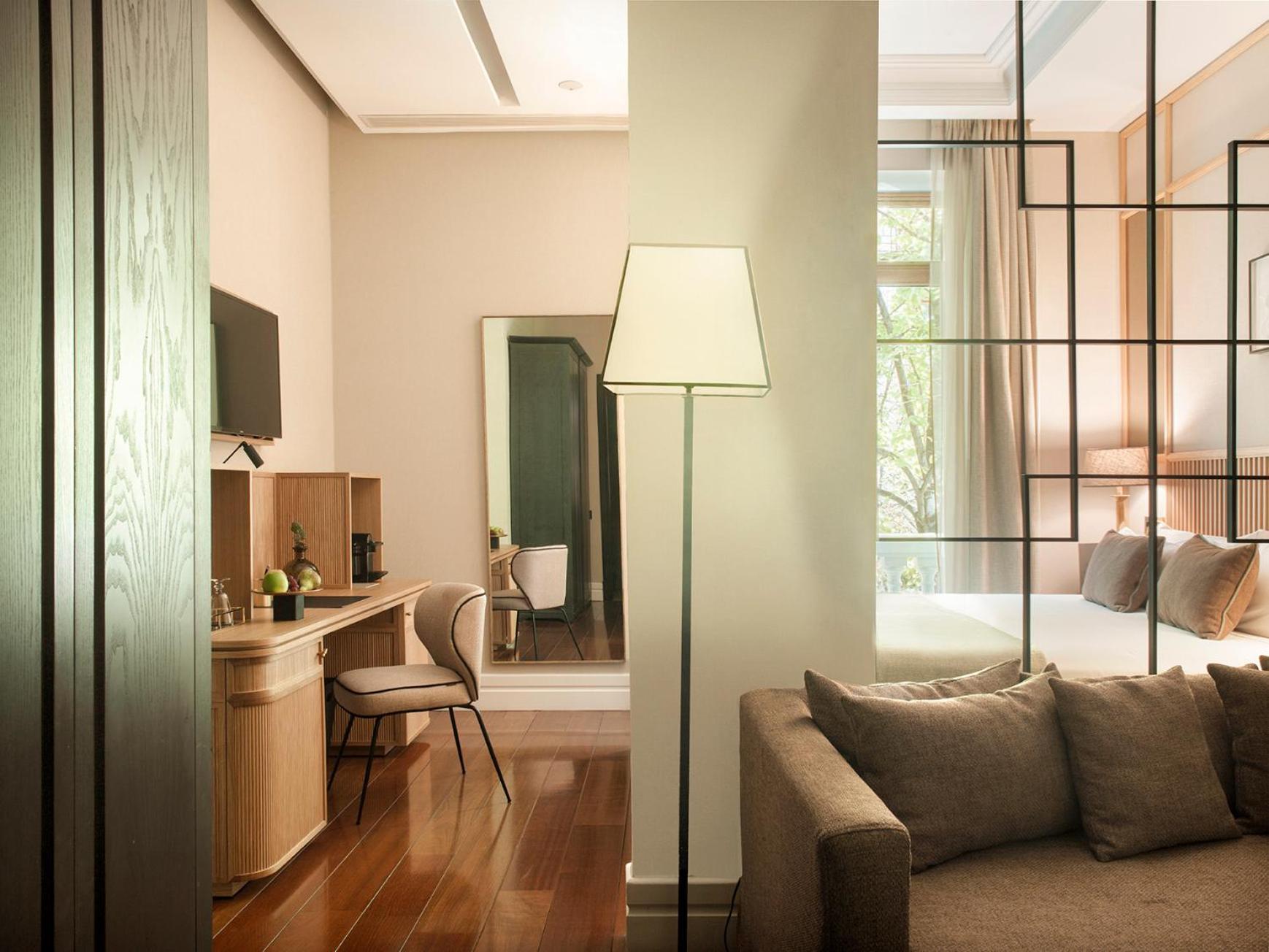 Unico Madrid, Small Luxury