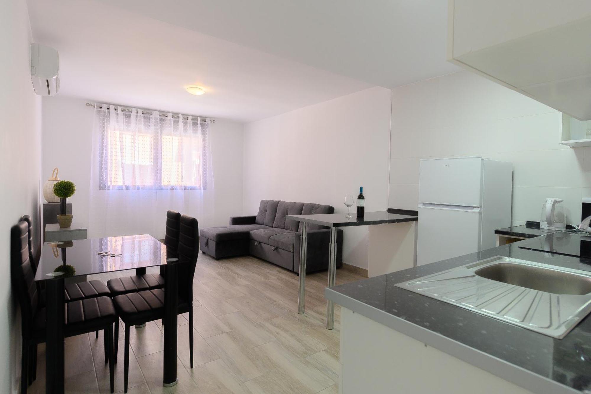 Apartment For Acogedor Temporal De Un En Chamartin Mma321b *
