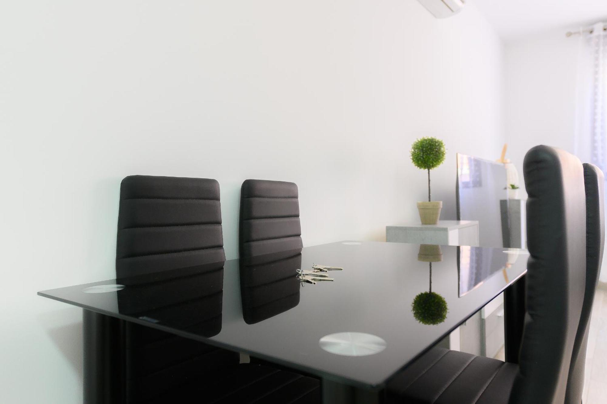 Apartment For Acogedor Temporal De Un En Chamartin Mma321b *