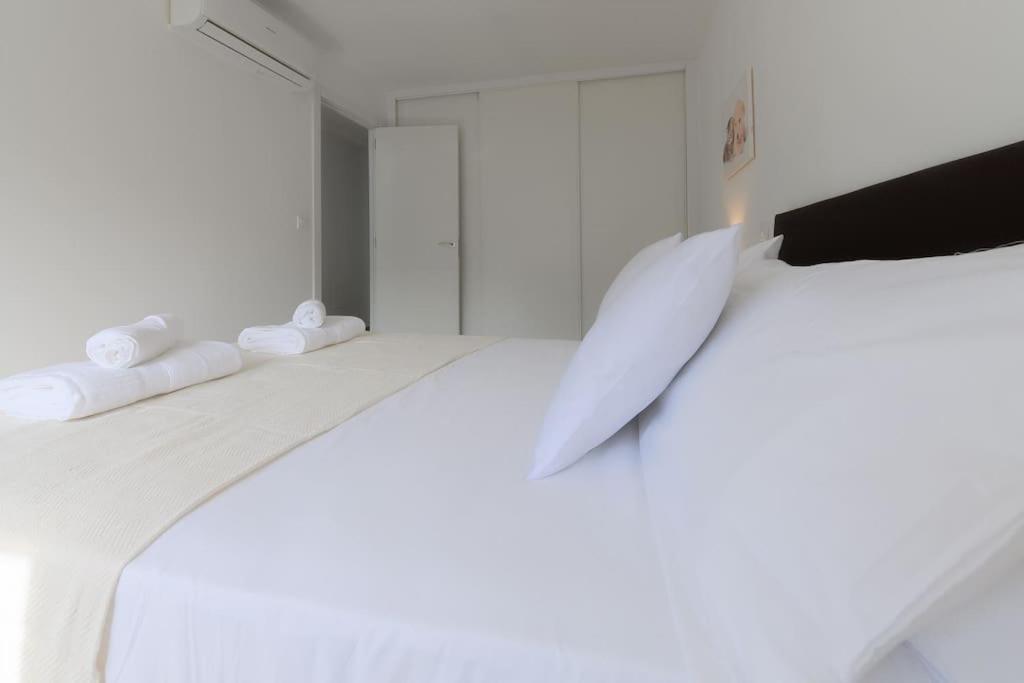For Acogedor Temporal De Un En Chamartin Mma323b Apartamento