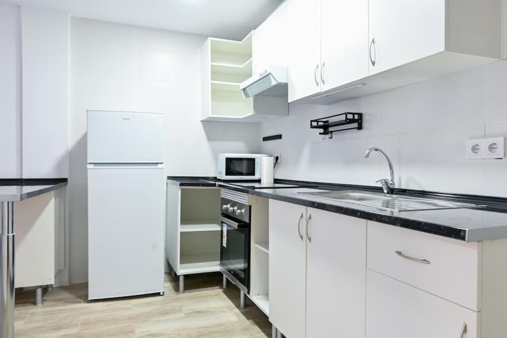 For Acogedor Temporal De Un En Chamartin Mma322a Apartment *
