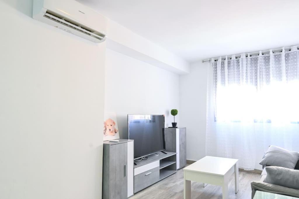 Apartment For Acogedor Temporal De Un En Chamartin Mma322a *