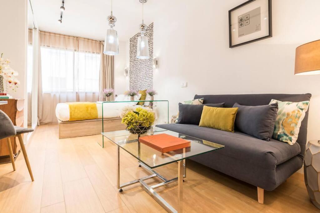Apartment New Puerta De Alcalaretiro Parkgran Via Madrid