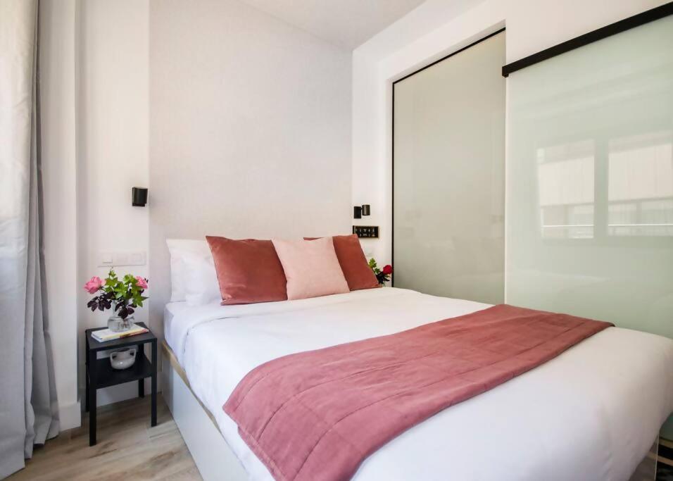 Apartment Retiro Parkserranogran Via *