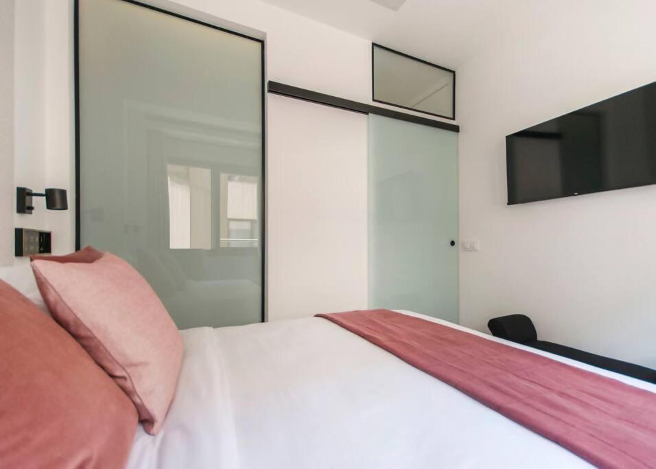 Retiro Parkserranogran Via Apartment Madrid