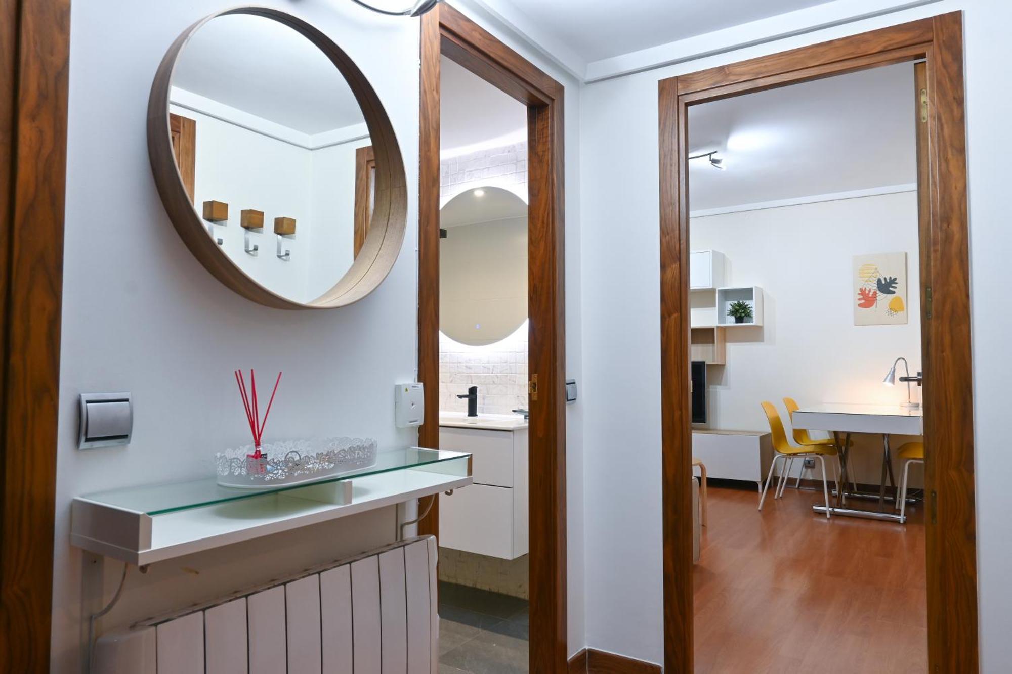 Apartamento For Acogedora Vivienda Temporal De 2 En Chamberi Eca10