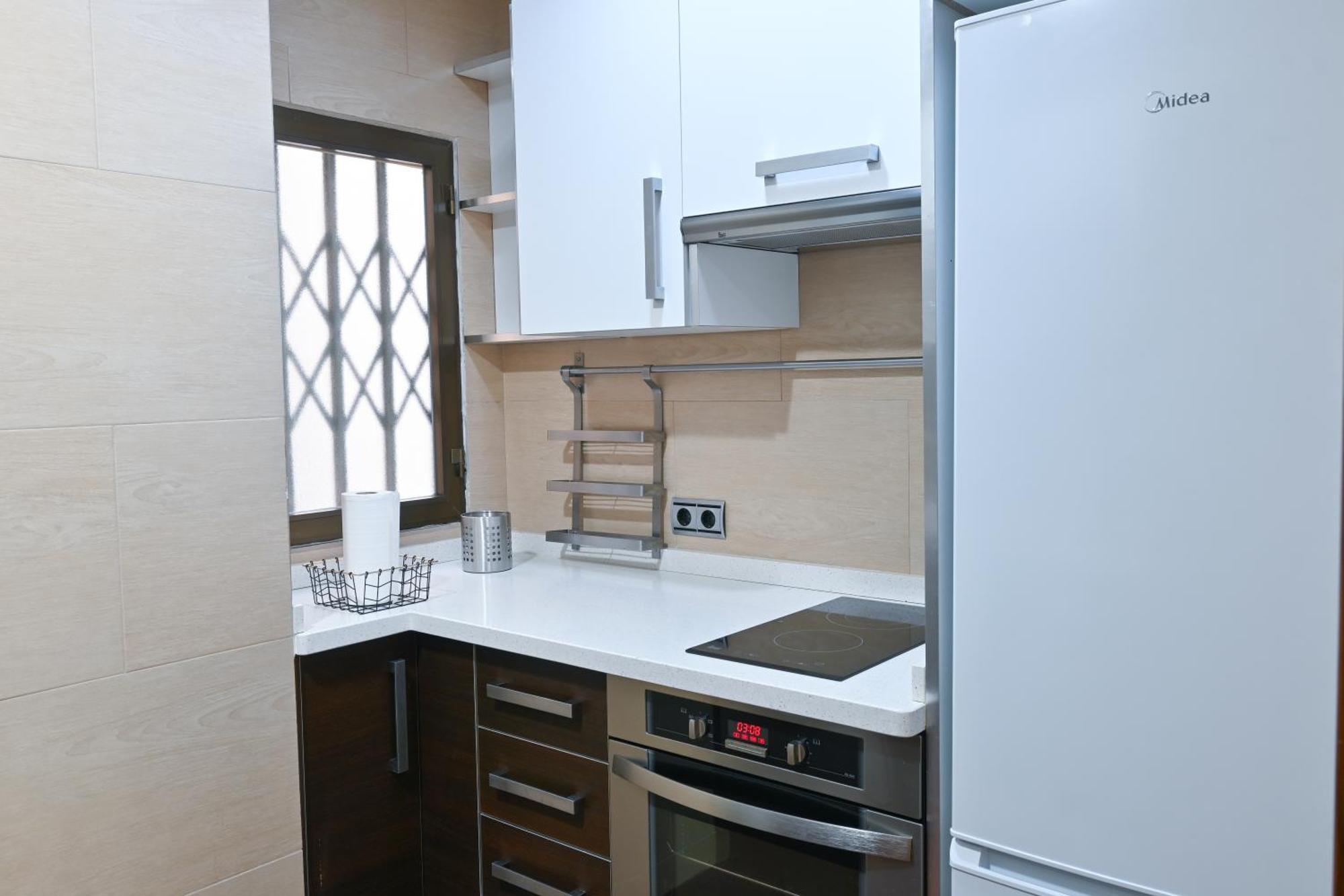 Apartamento For Acogedora Vivienda Temporal De 2 En Chamberi Eca10