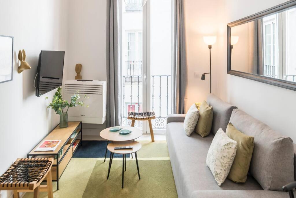 Gran Via Sol Location In Center Of Apartment