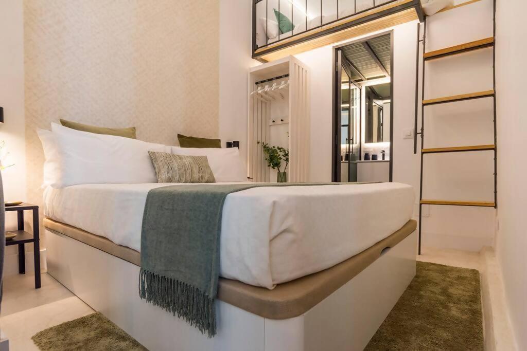 Apartment Gran Via Sol Location In Center Of *
