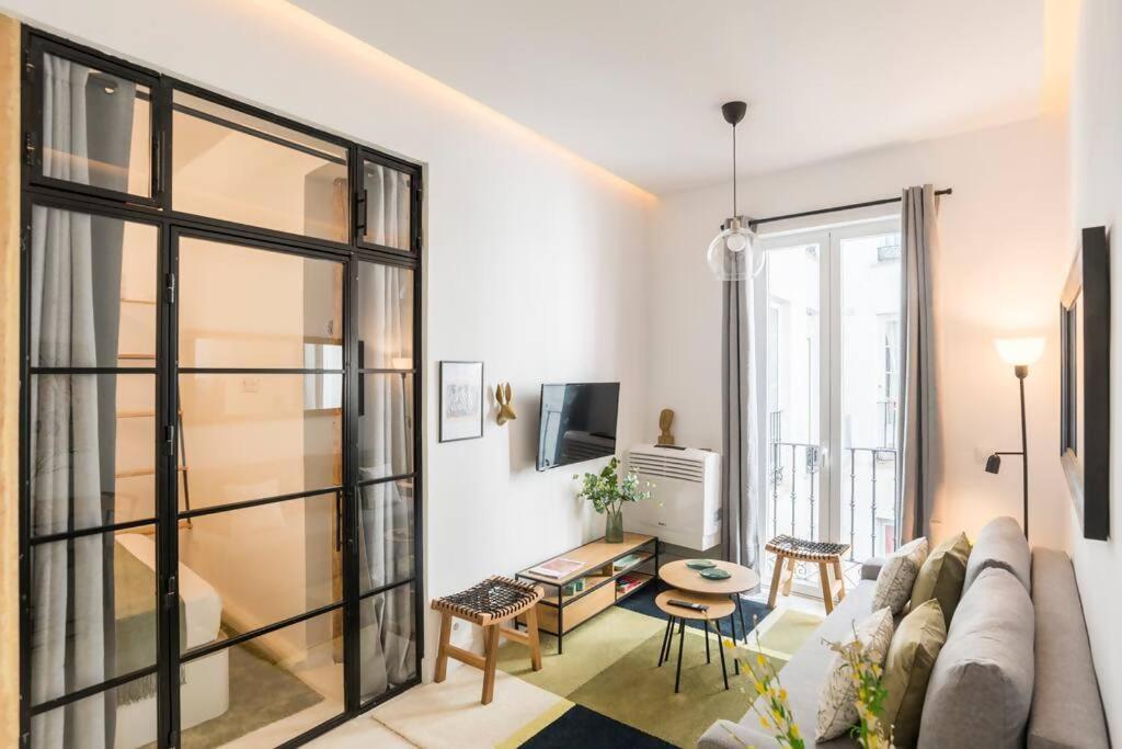 Gran Via Sol Location In Center Of Apartment